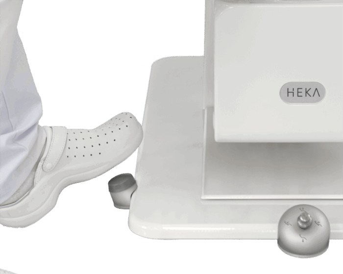 Foot control on patient chair