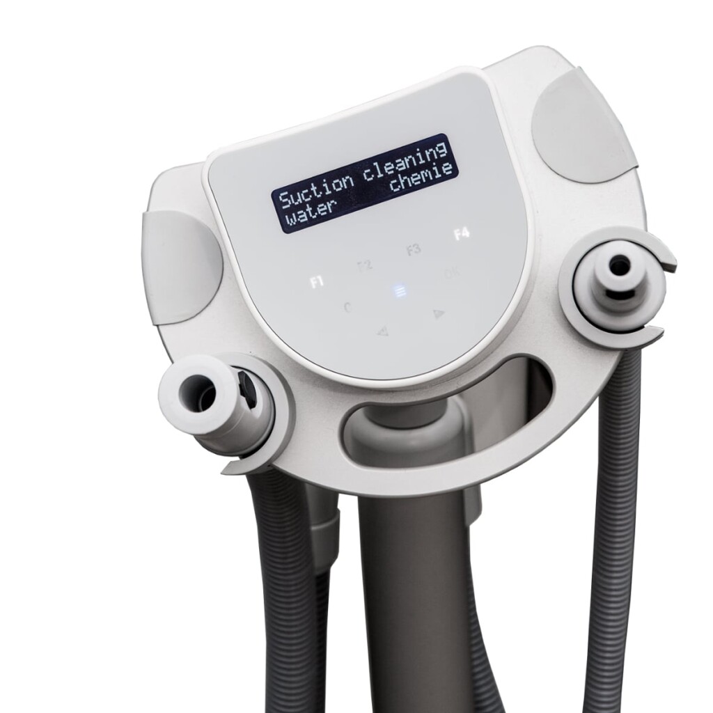 Automatic suction cleaning