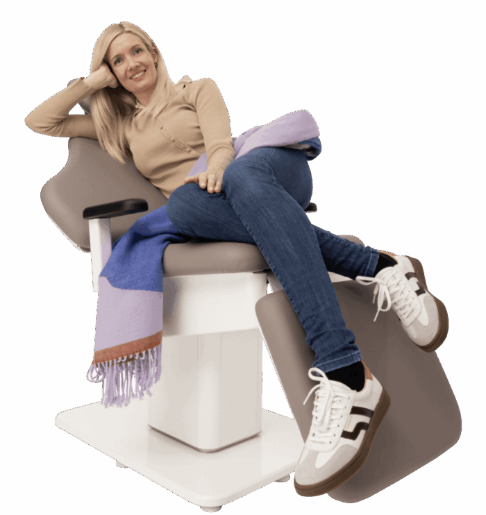 Woman on Heka patient chair